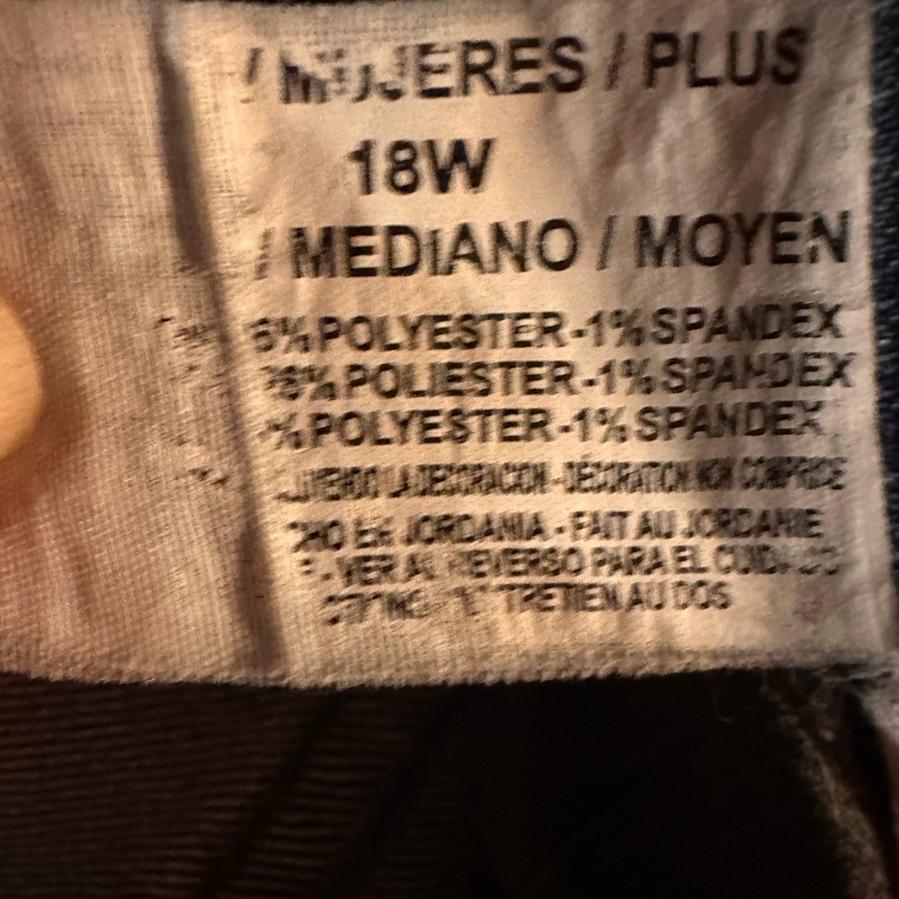 Gloria Vanderbilt denim jeans 18W “Amanda” style - Picture 6 of 6
